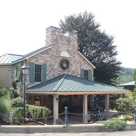 Foxburg Inn Emlenton Bagian luar foto